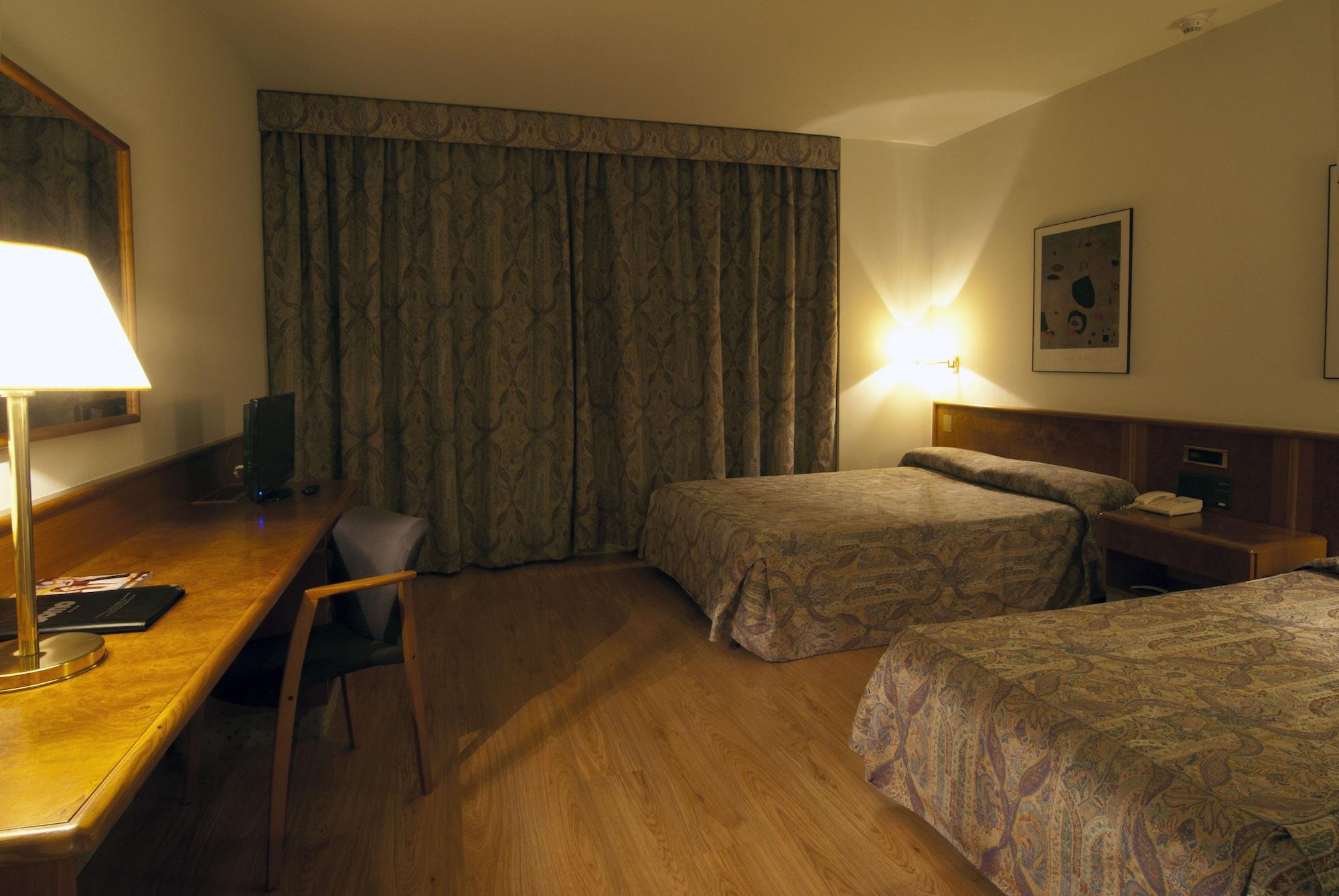 Hotel Domo Vilafranca del Penedès Eksteriør bilde