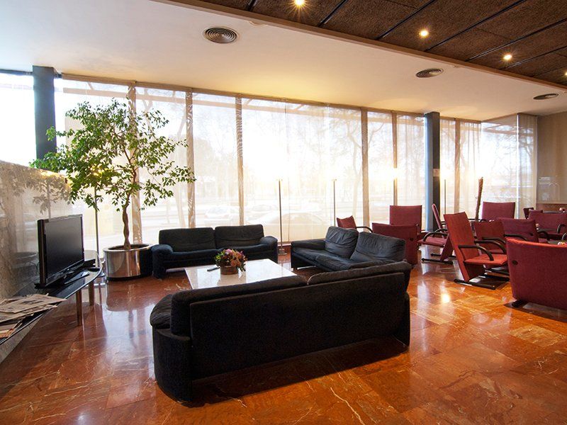 Hotel Domo Vilafranca del Penedès Eksteriør bilde