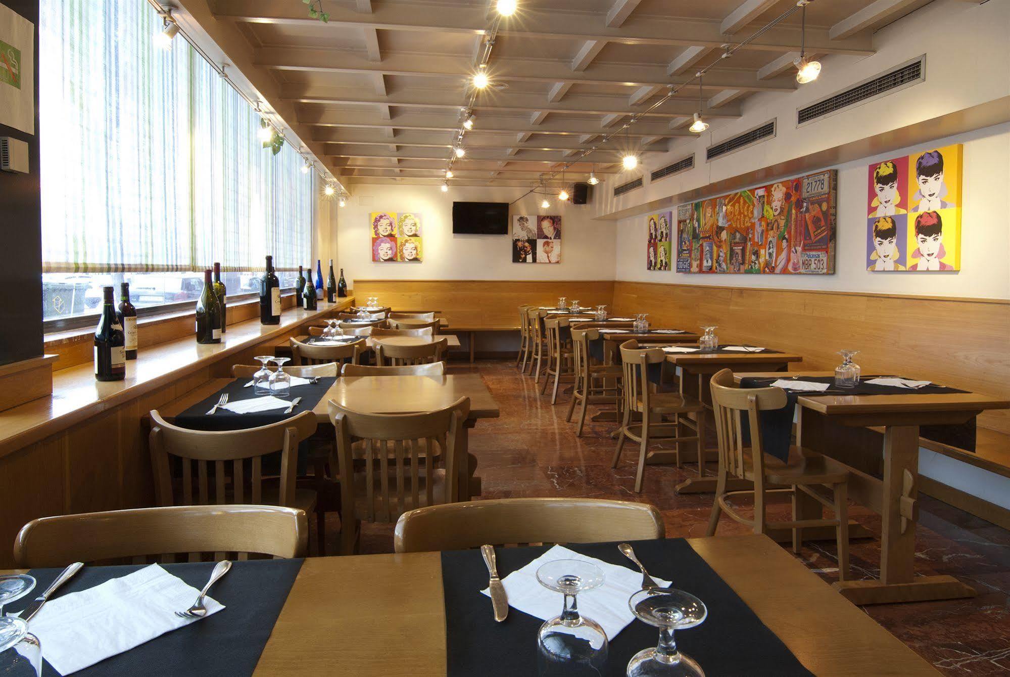 Hotel Domo Vilafranca del Penedès Eksteriør bilde