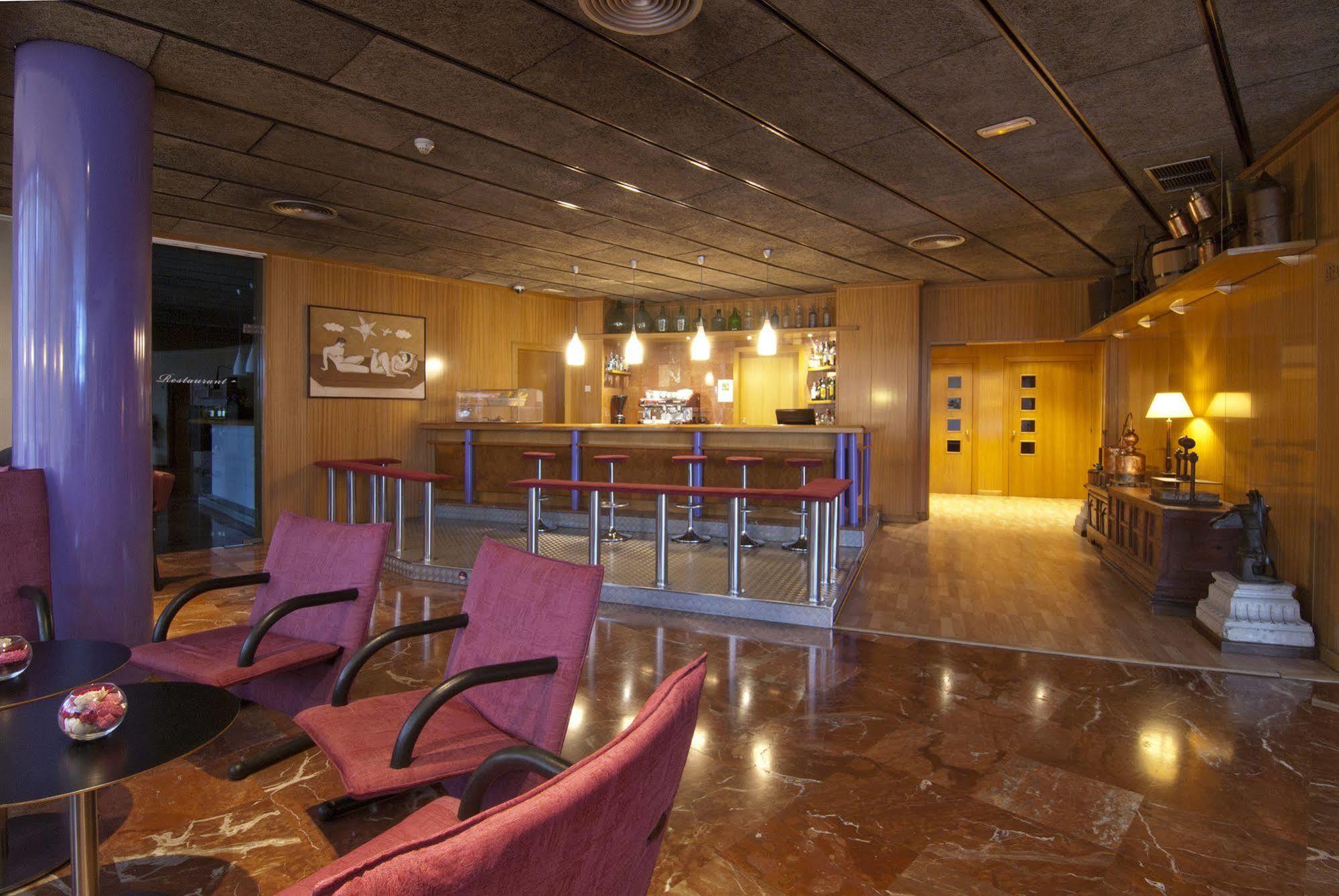Hotel Domo Vilafranca del Penedès Eksteriør bilde